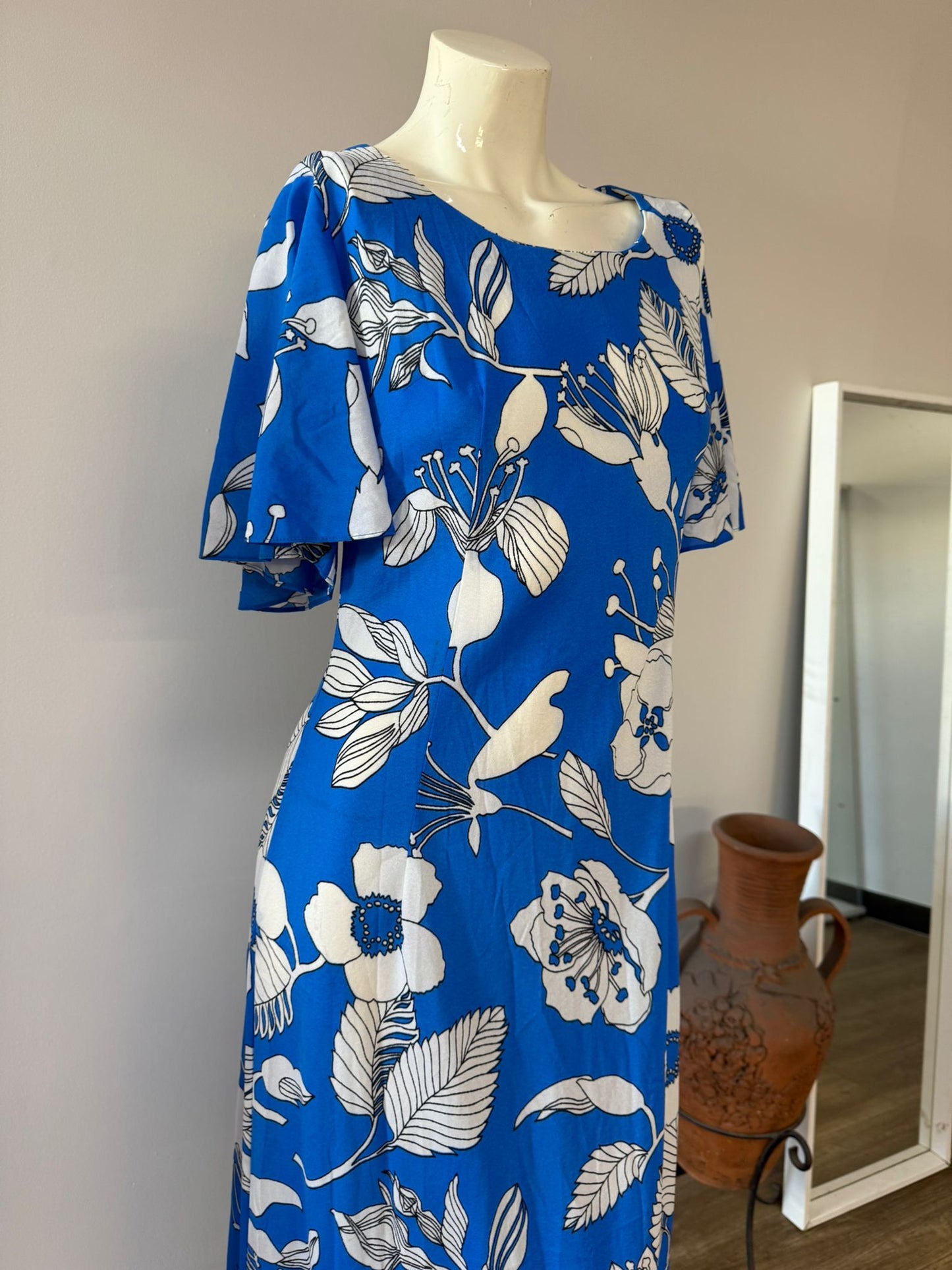 Stunning Bold Blue Floral Maxi Dress – Perfect for Summer & Special Occasions