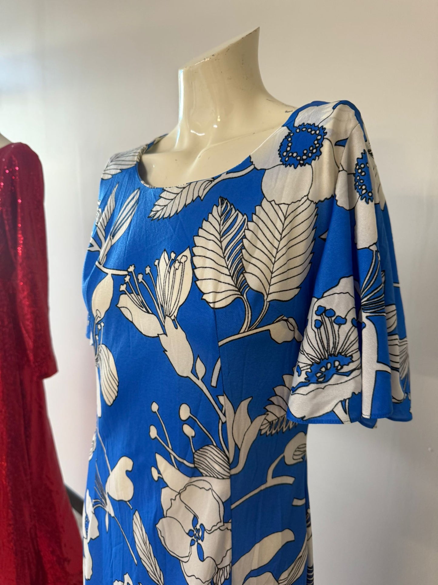 Stunning Bold Blue Floral Maxi Dress – Perfect for Summer & Special Occasions