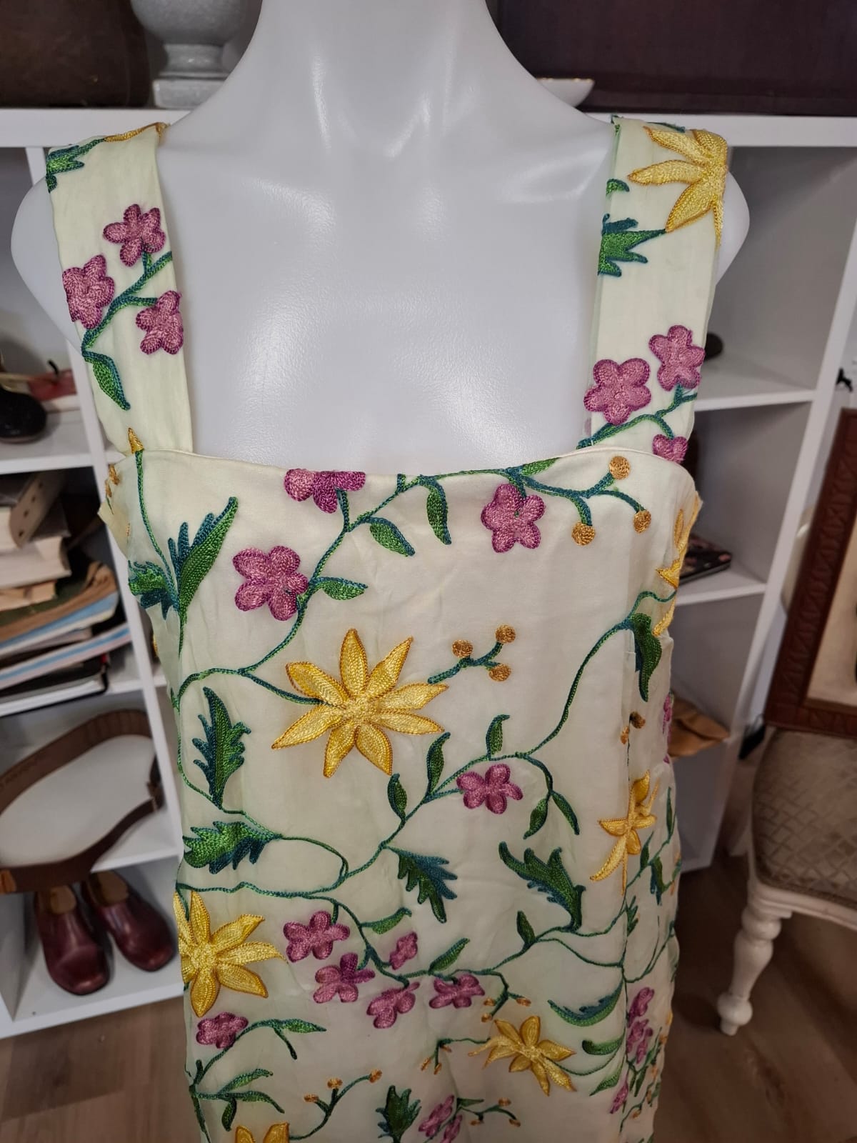 80's Meticulous Embroidery design. Square neck. Delicate fabrics like pineapple and abaca was used. Non-stretch. Zipper back. Mini dress. Sando strap.