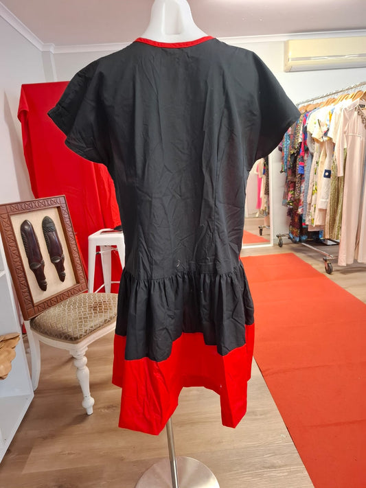80's Crimson Red Round neck below the knee and Non stretch.