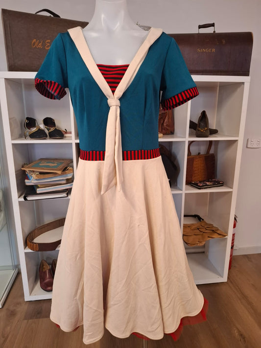 Retro Sailor Chic Midi Dress